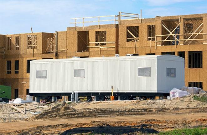 temporary office space for rent on a construction site in Selma